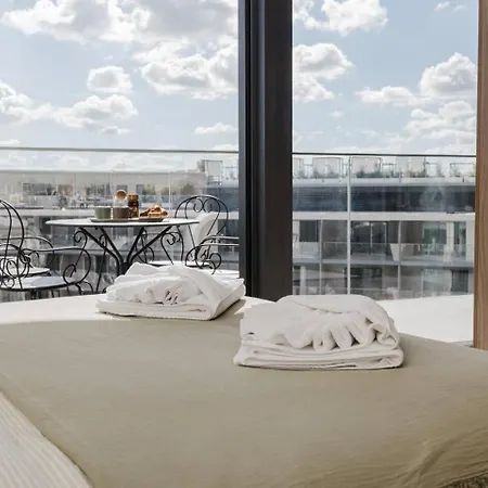 Elite Mercury Towers 1bed By Homely Apartment *