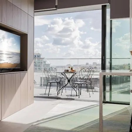 Elite Mercury Towers 1bed By Homely