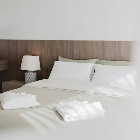 Elite Mercury Towers 1bed By Homely St. Julian's