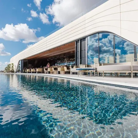 Elite Mercury Towers 1bed By Homely * Saint Julian's