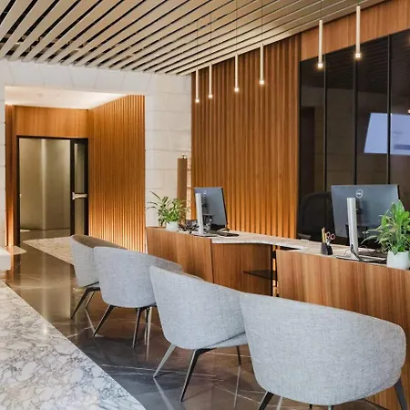 Elite Mercury Towers 1bed By Homely *