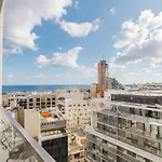 Daire Elite Mercury Towers 1bed By Homely