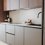 Daire Elite Mercury Towers 1bed By Homely *
