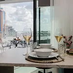 Elite Mercury Towers 1bed By Homely Daire Saint Julian's