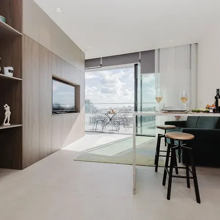 Elite Mercury Towers 1bed By Homely Lejlighed